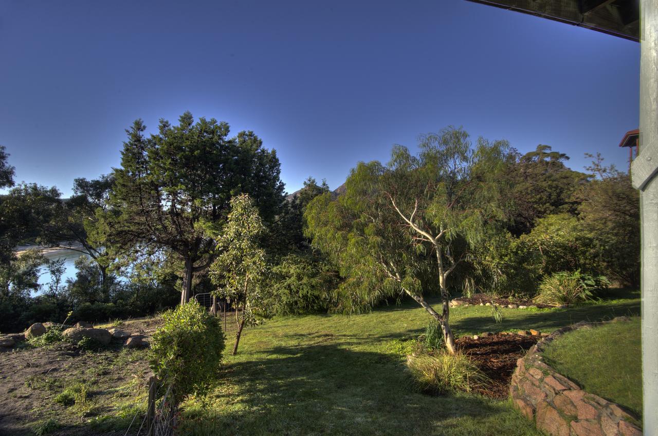 Freycinet Beachfront Retreat Vila Coles Bay Exterior foto